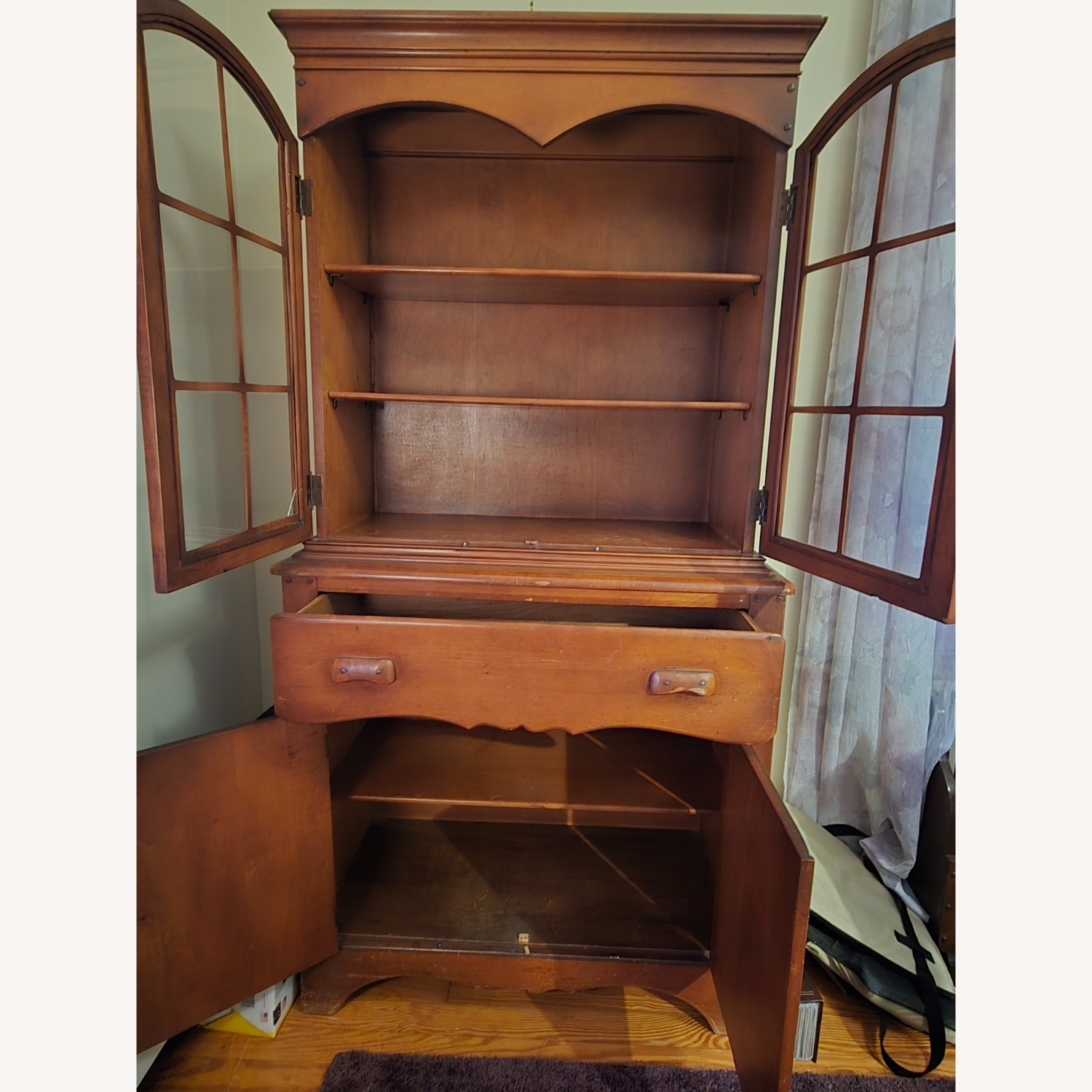 Maple Hutch - image-2