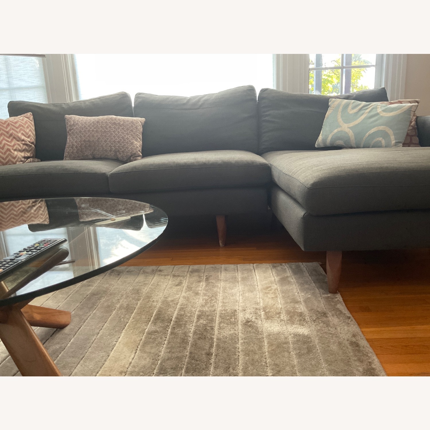 Room & Board Jasper Sofa - 3 Seater With Chaise - image-6