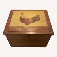 Vintage/Antique Dark Brown Wood Décor