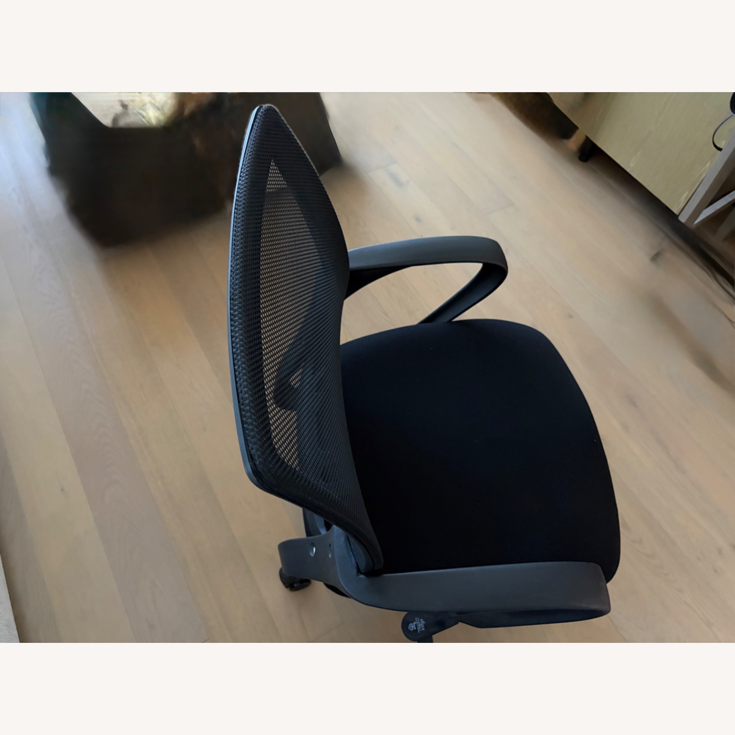 Staples Black Ergonomic Mesh Swivel Chair - image-2