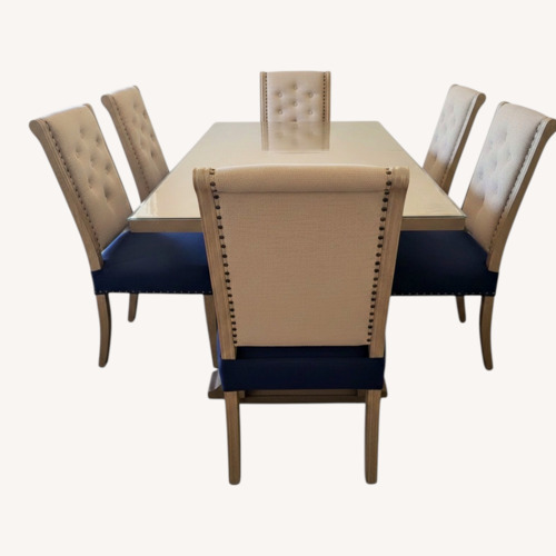 Used Furniture of America Dining Set for sale on AptDeco