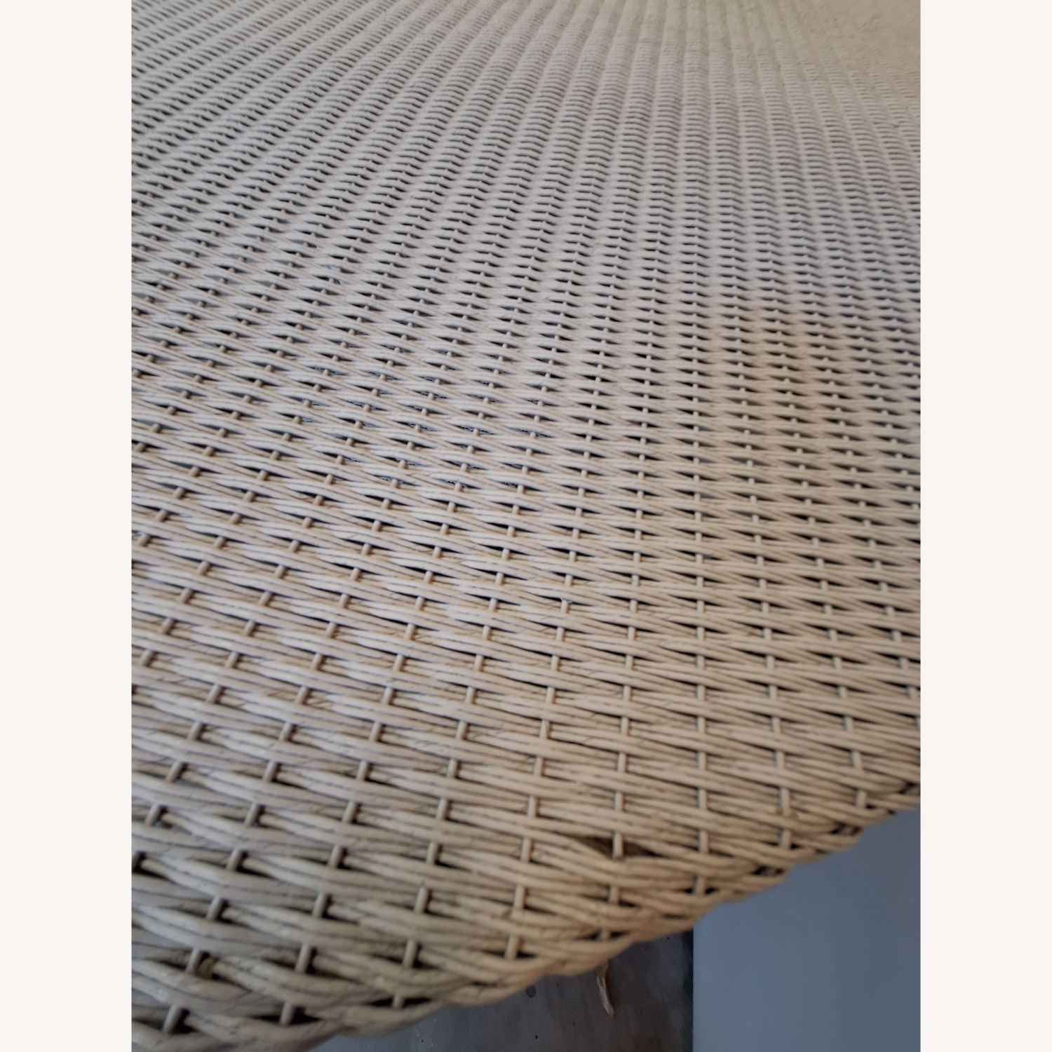 Lloyd Flanders White Patio Furniture - image-8