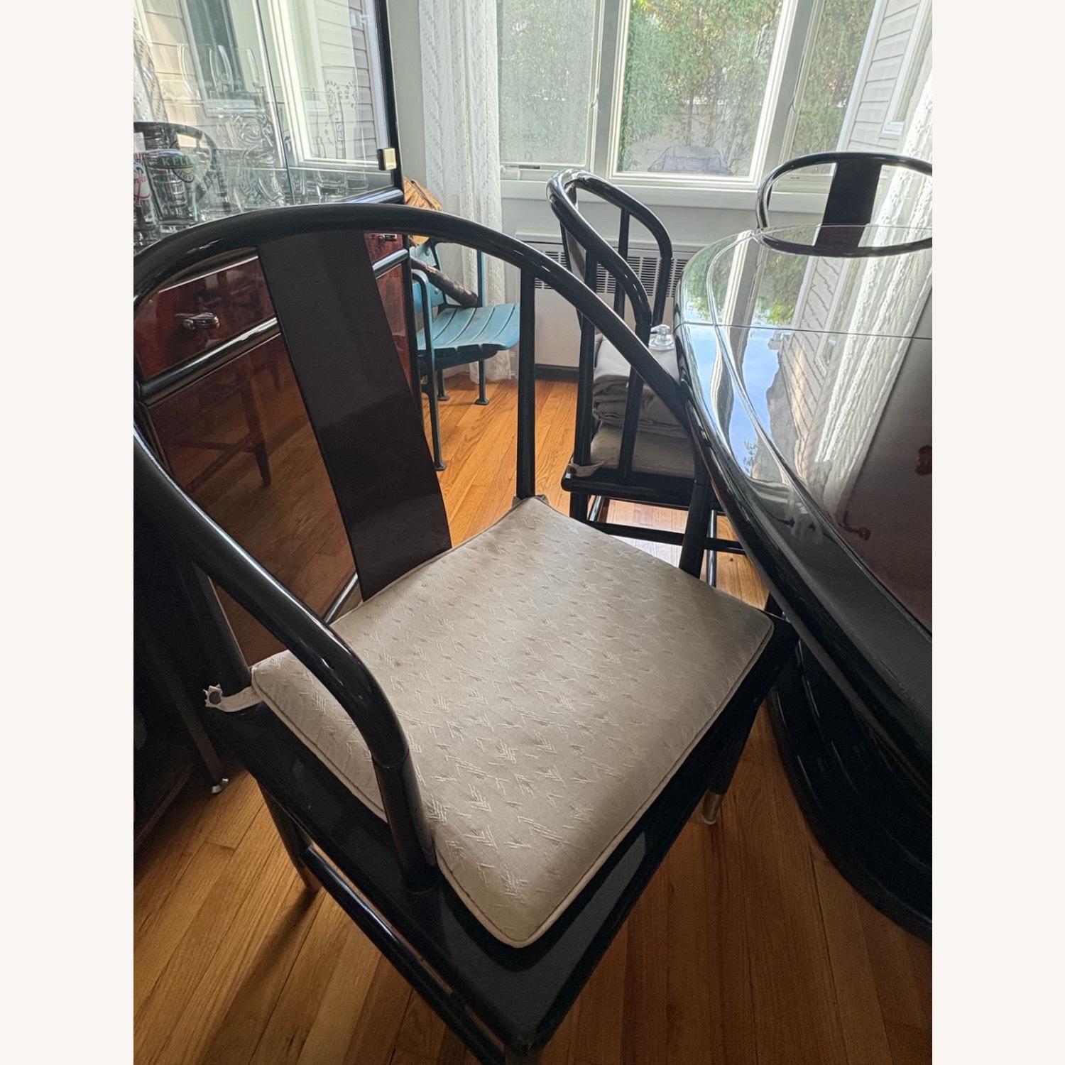 Hendredon Scene Three Dining Table, Chairs, Curio - image-3