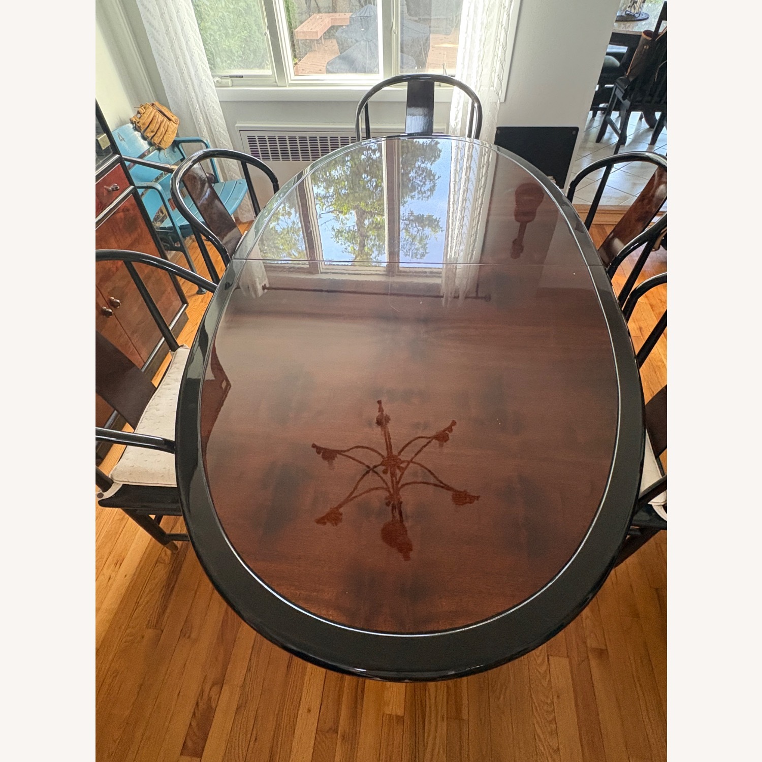 Hendredon Scene Three Dining Table, Chairs, Curio - image-2