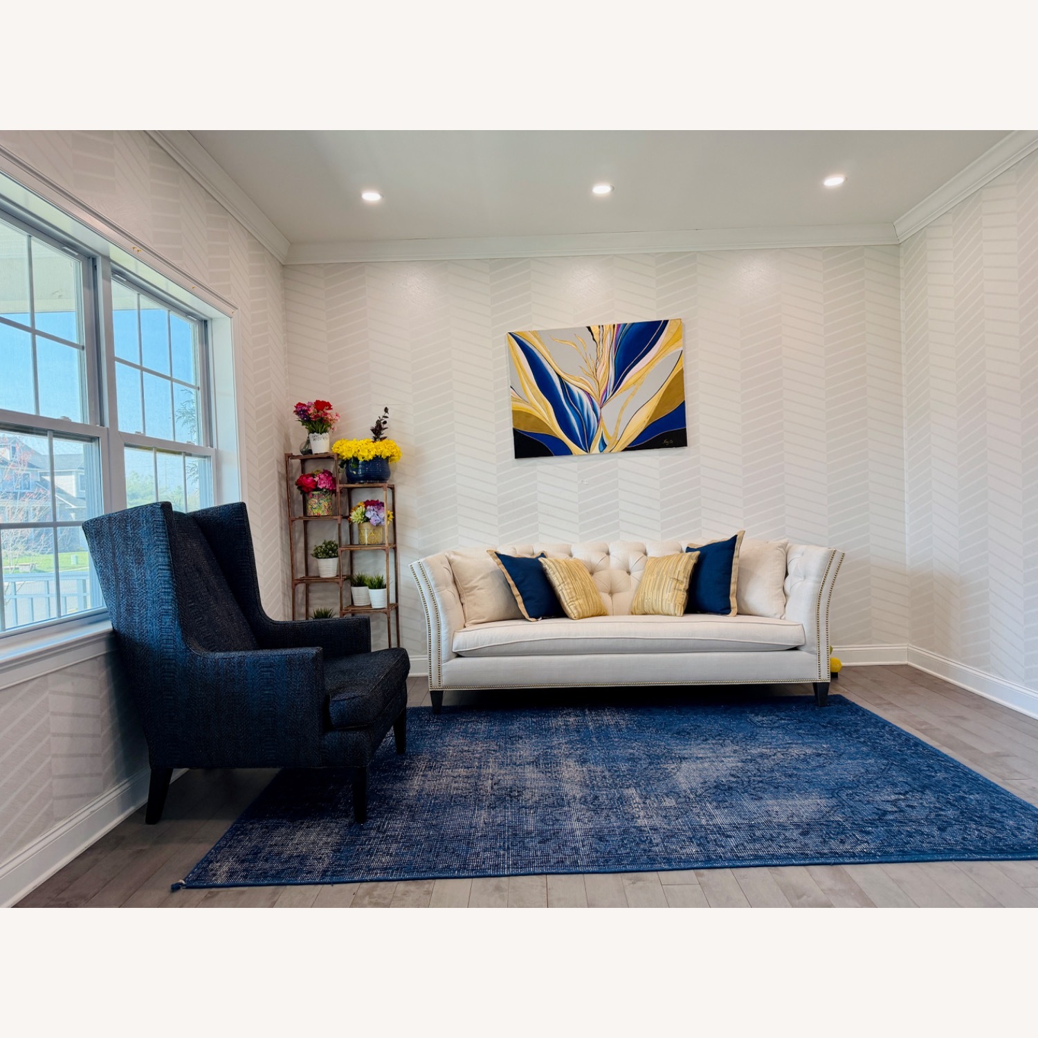 Ethan Allen Shelton Sofa 3+ Seater Sofa - image-5