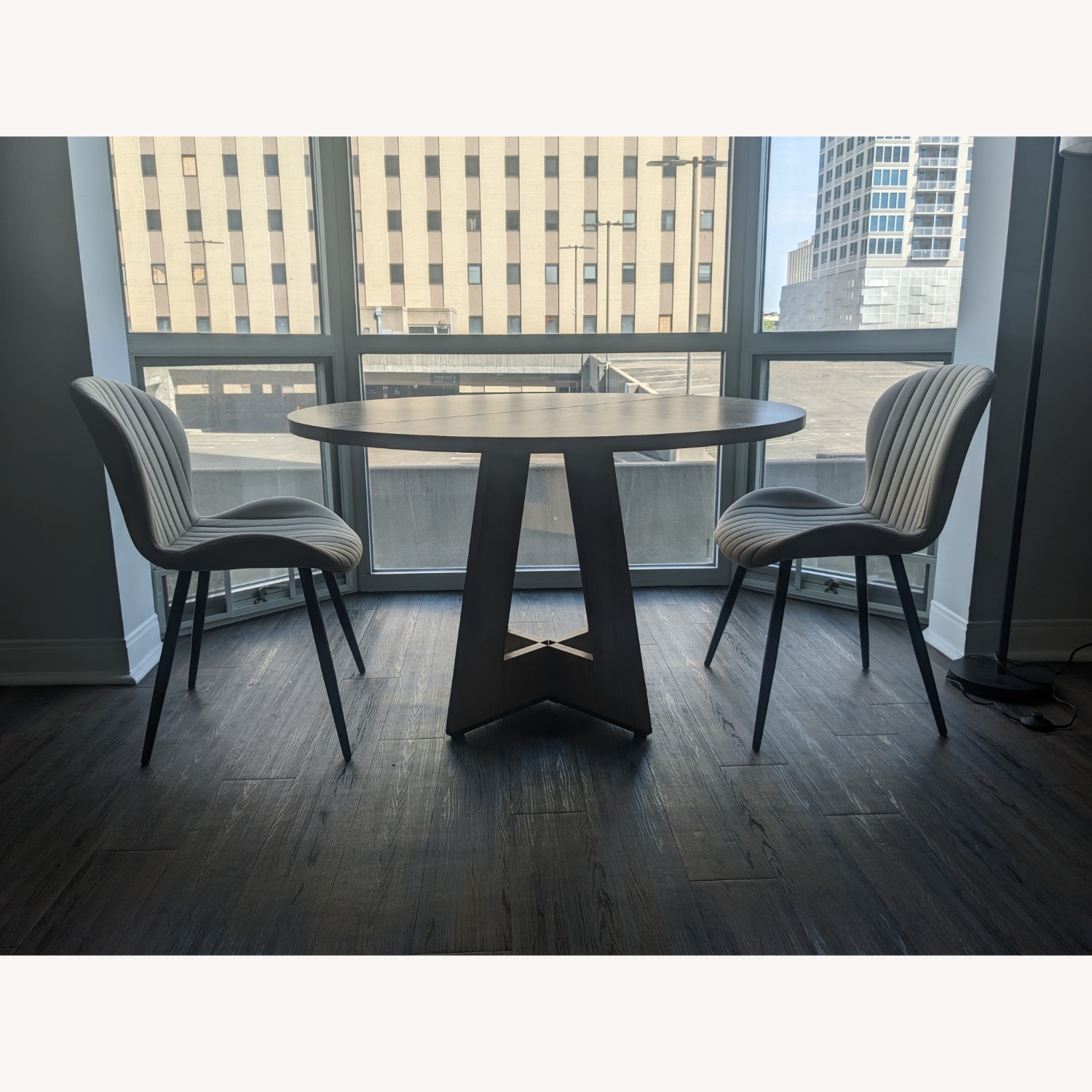 Contemporary Dining Set - image-3