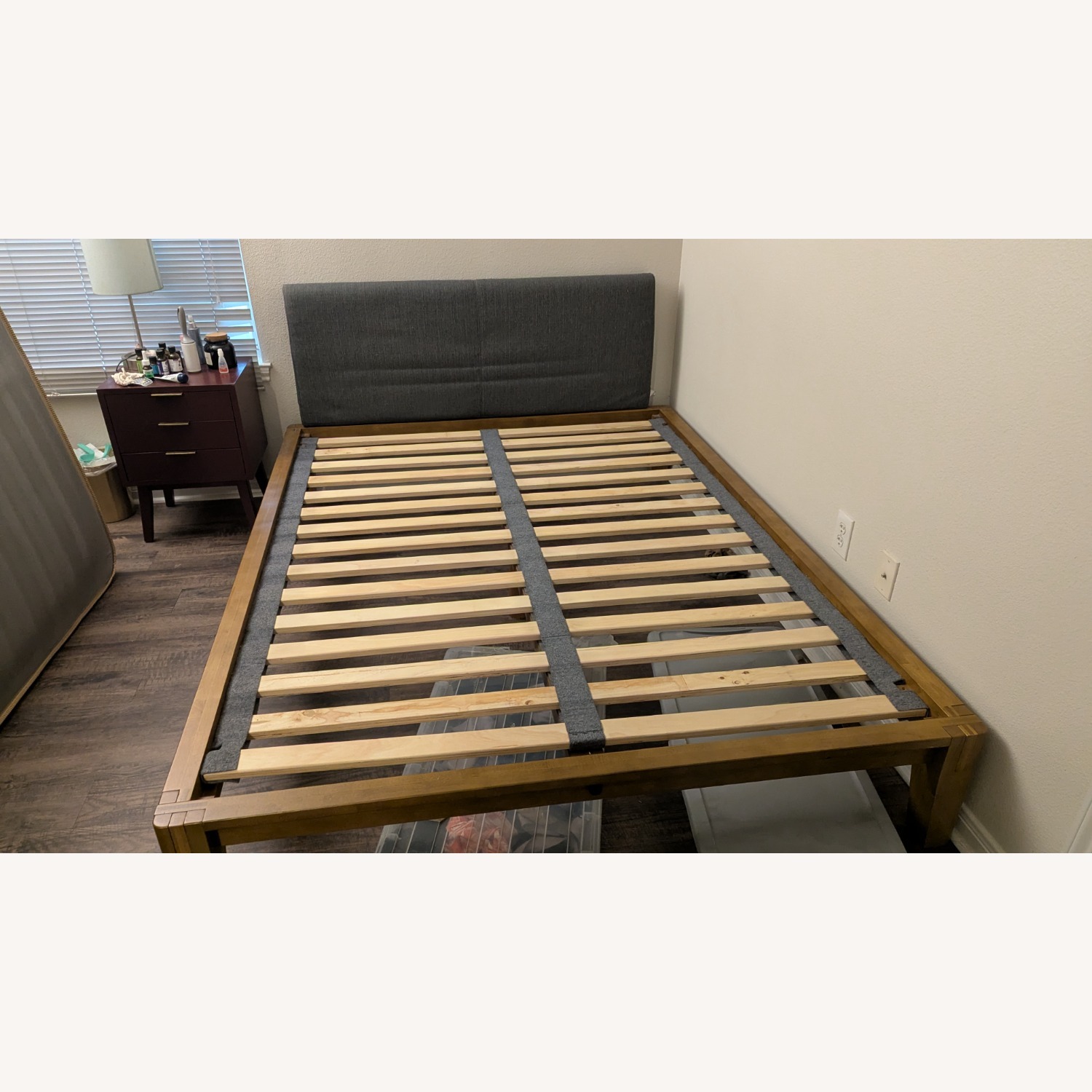 Thuma Light Brown Wood Queen Bed - image-3