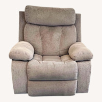 Ashley Furniture Ludden Plush Rocker Recliner