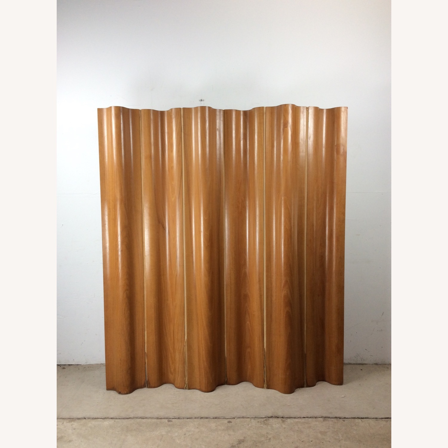 MCM Room Screen by Charles Eames for Herman Miller - image-2