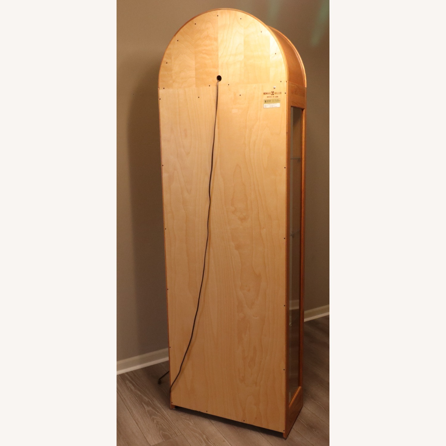 Howard Miller Décor - image-17