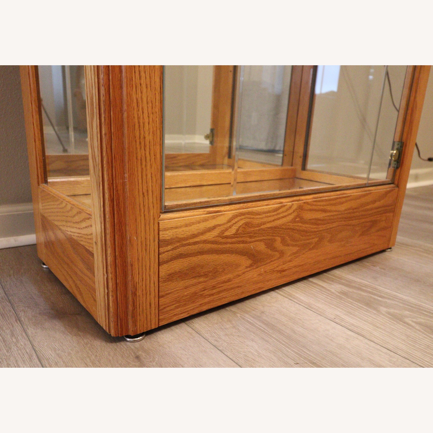 Howard Miller Décor - image-19