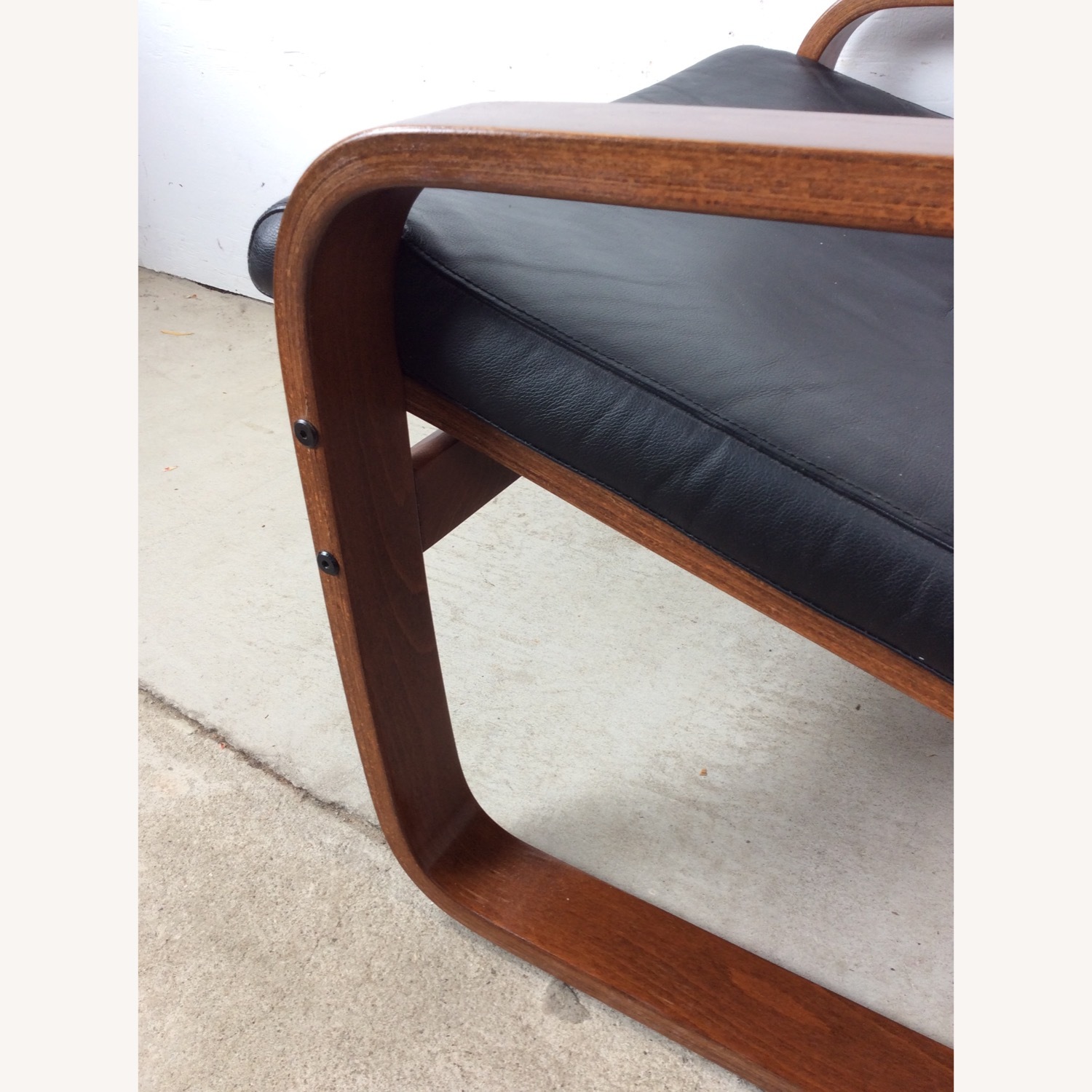 Mid Century Modern Style Bentwood Lounge Chair  - image-13