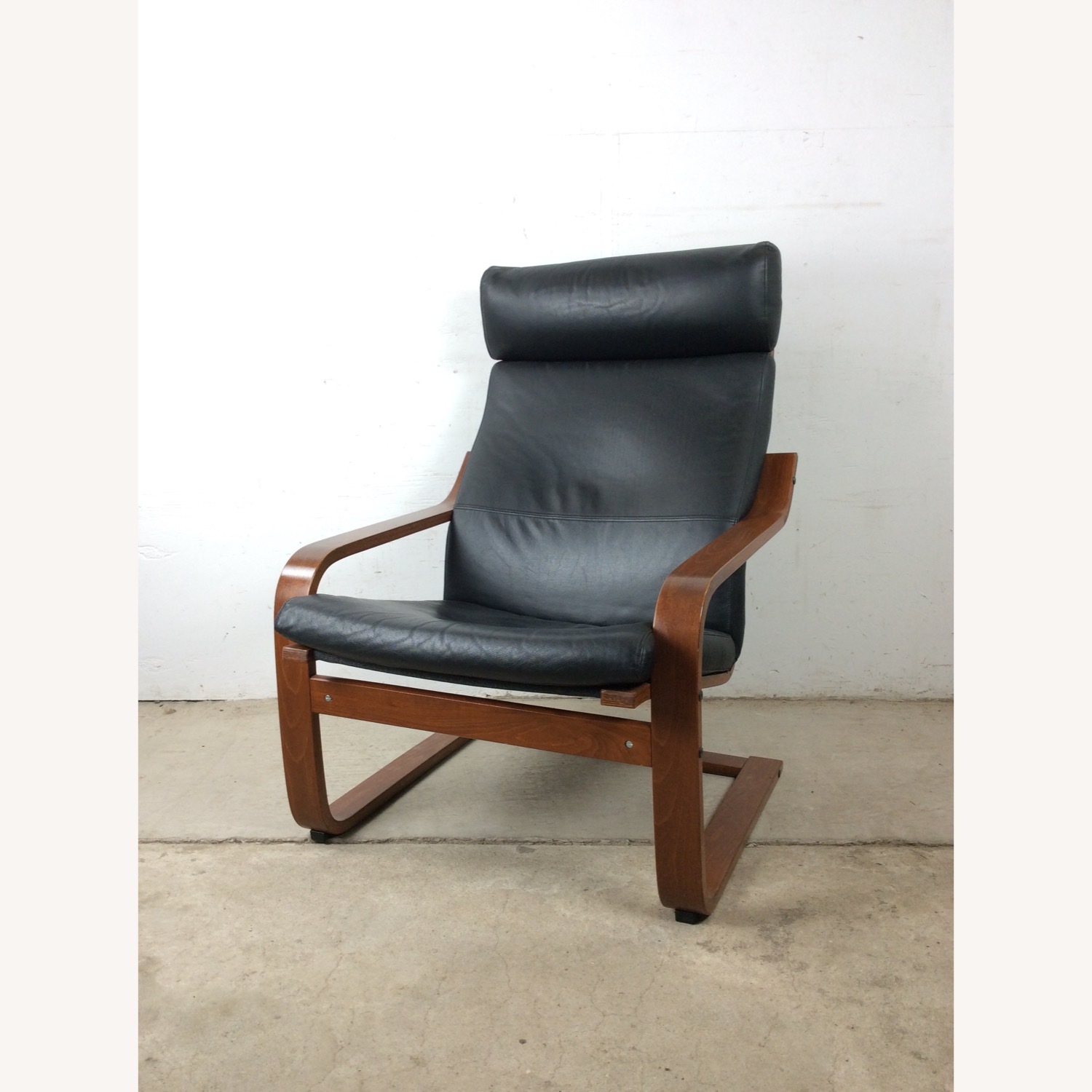 Mid Century Modern Style Bentwood Lounge Chair  - image-10