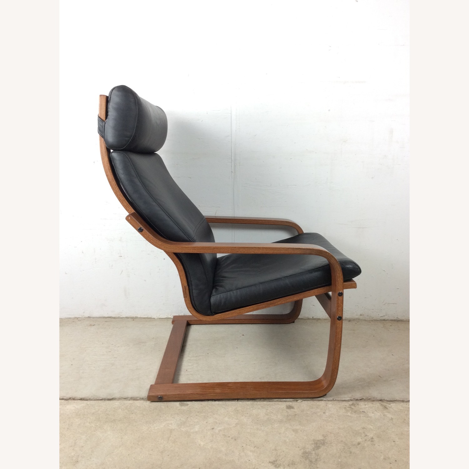 Mid Century Modern Style Bentwood Lounge Chair  - image-21
