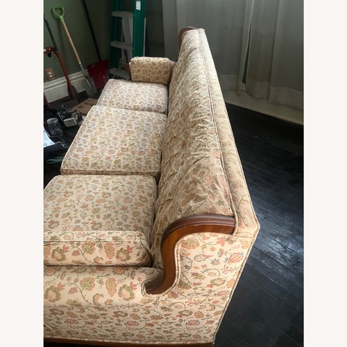 Used Vintage/Antique 3+ Seater Sofa for sale on AptDeco
