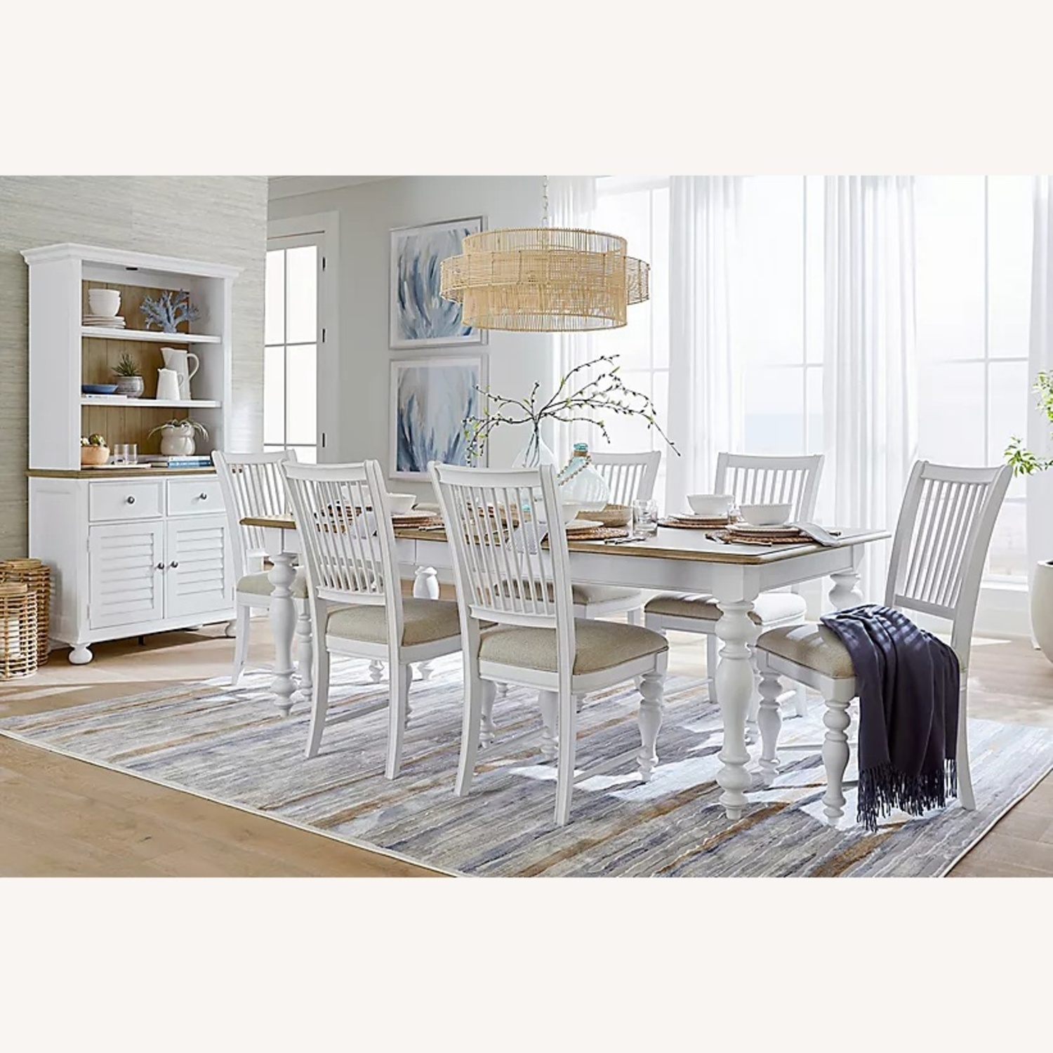 Dining Table with 6 Chairs (Haverty) - image-6