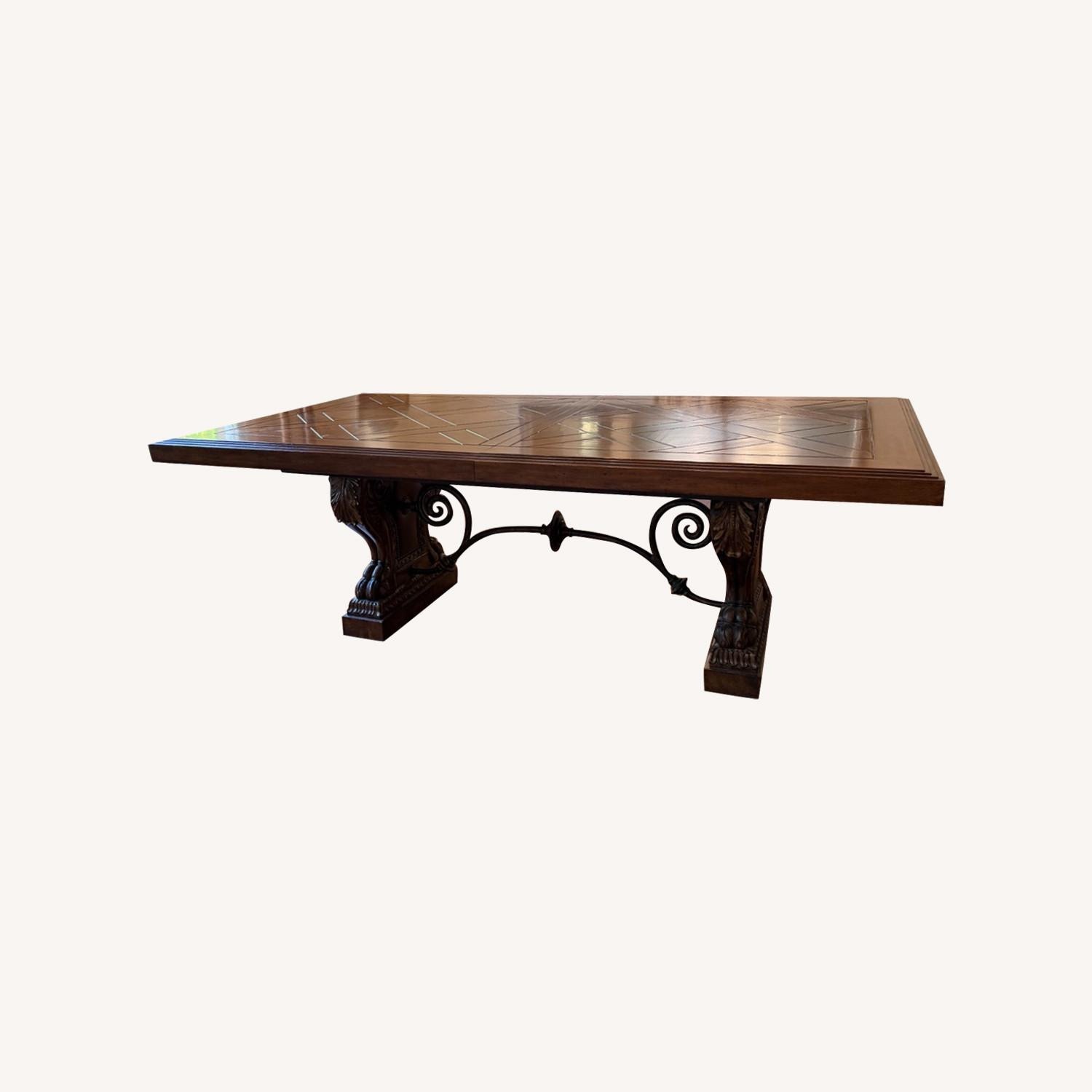 Ferguson Copeland Dining Table With 2 Leaves - image-1