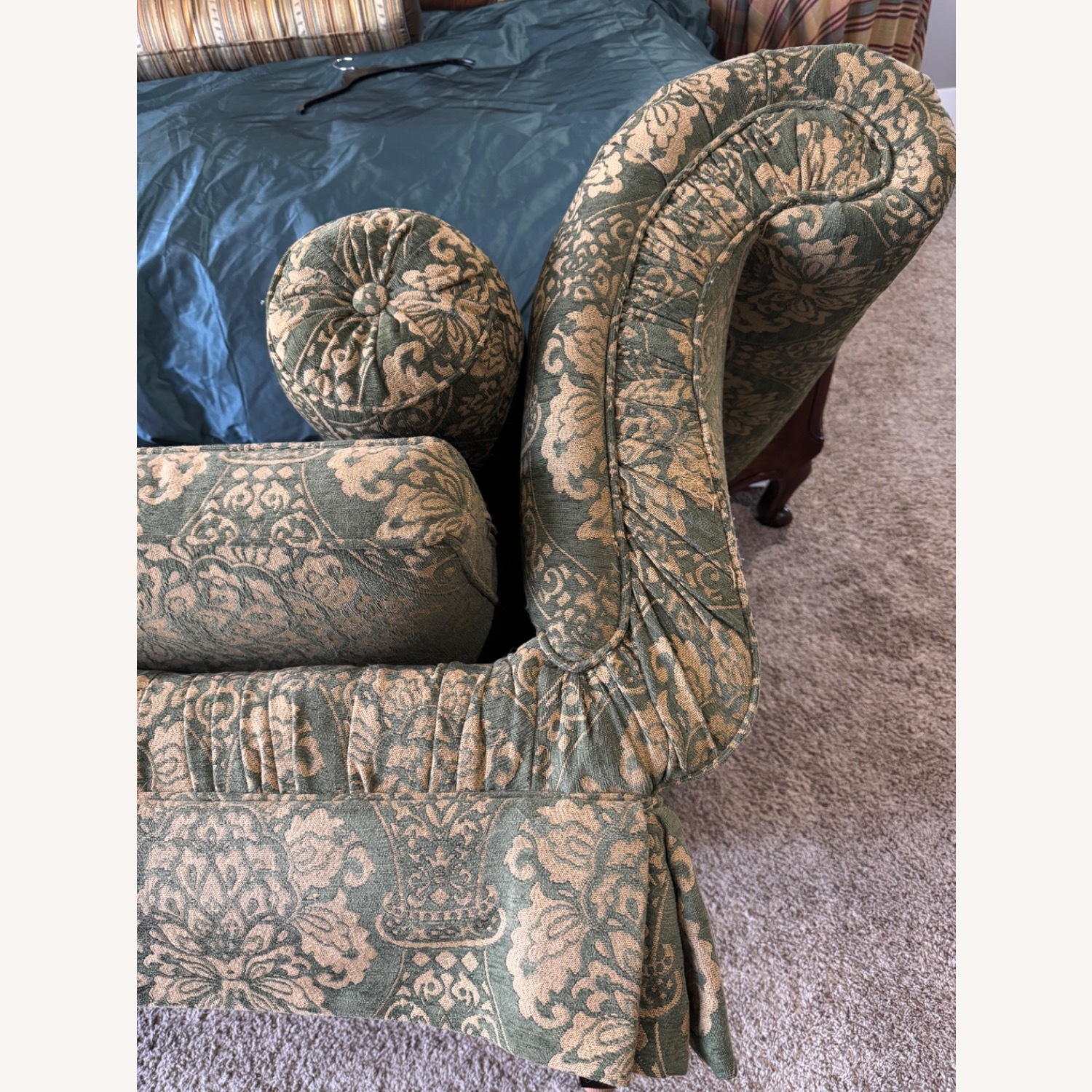 Century LAF Chaise in Green & Gold Color - image-4