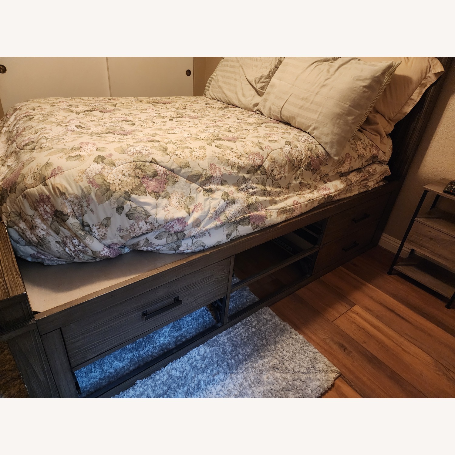 Wayfair Dark Gray Wood Queen Bed - image-2