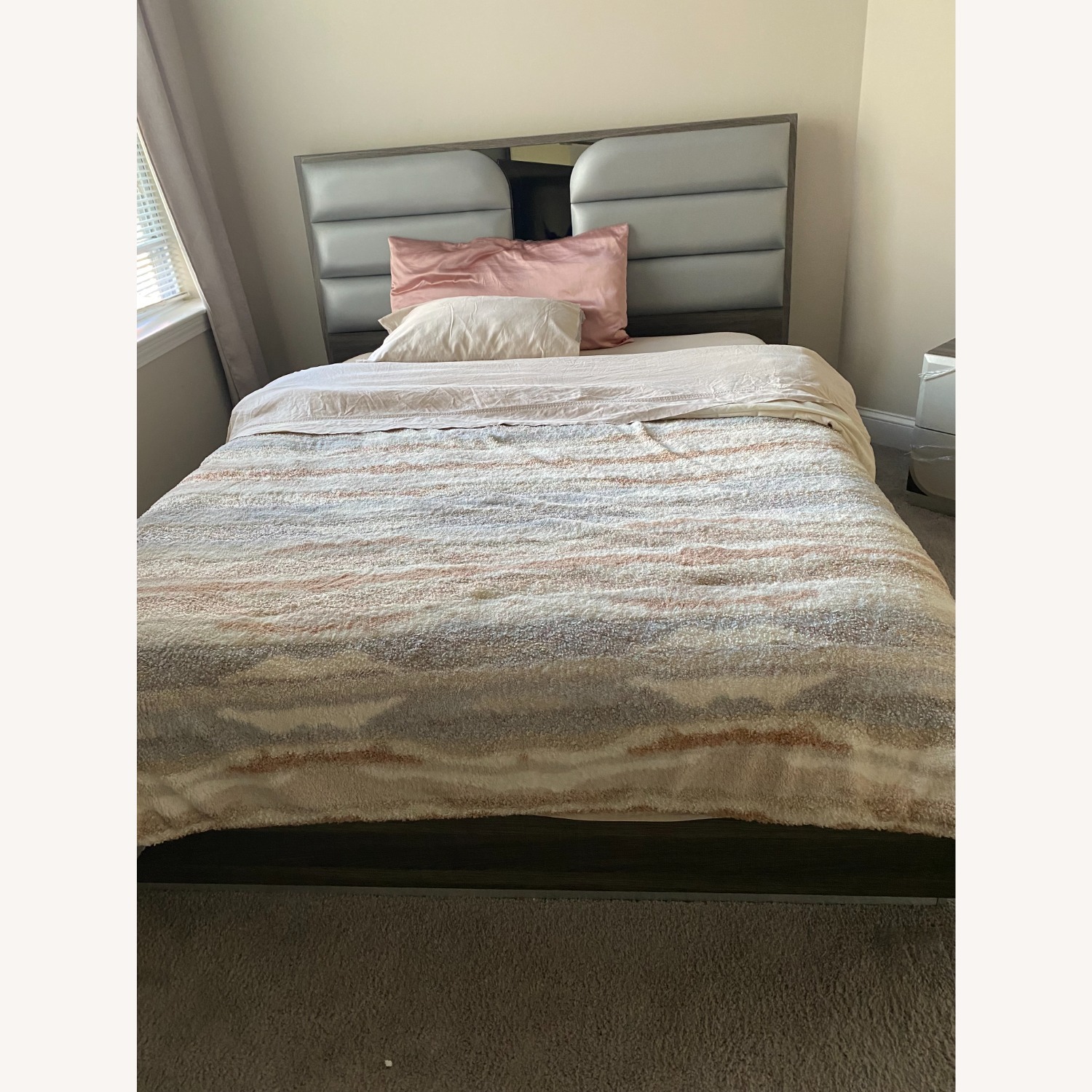 Chintaly Queen Bed - image-2