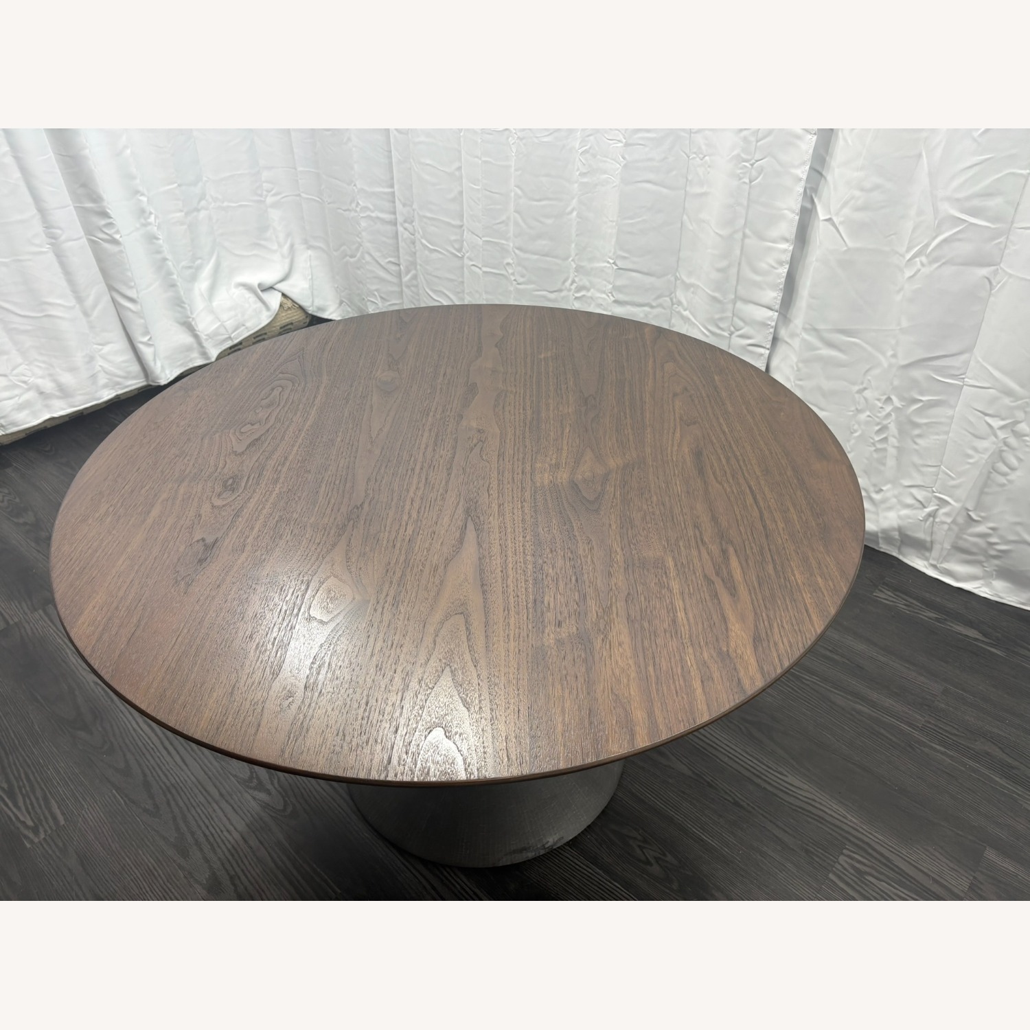 RH Aero Round Dining Table – 50" - image-16