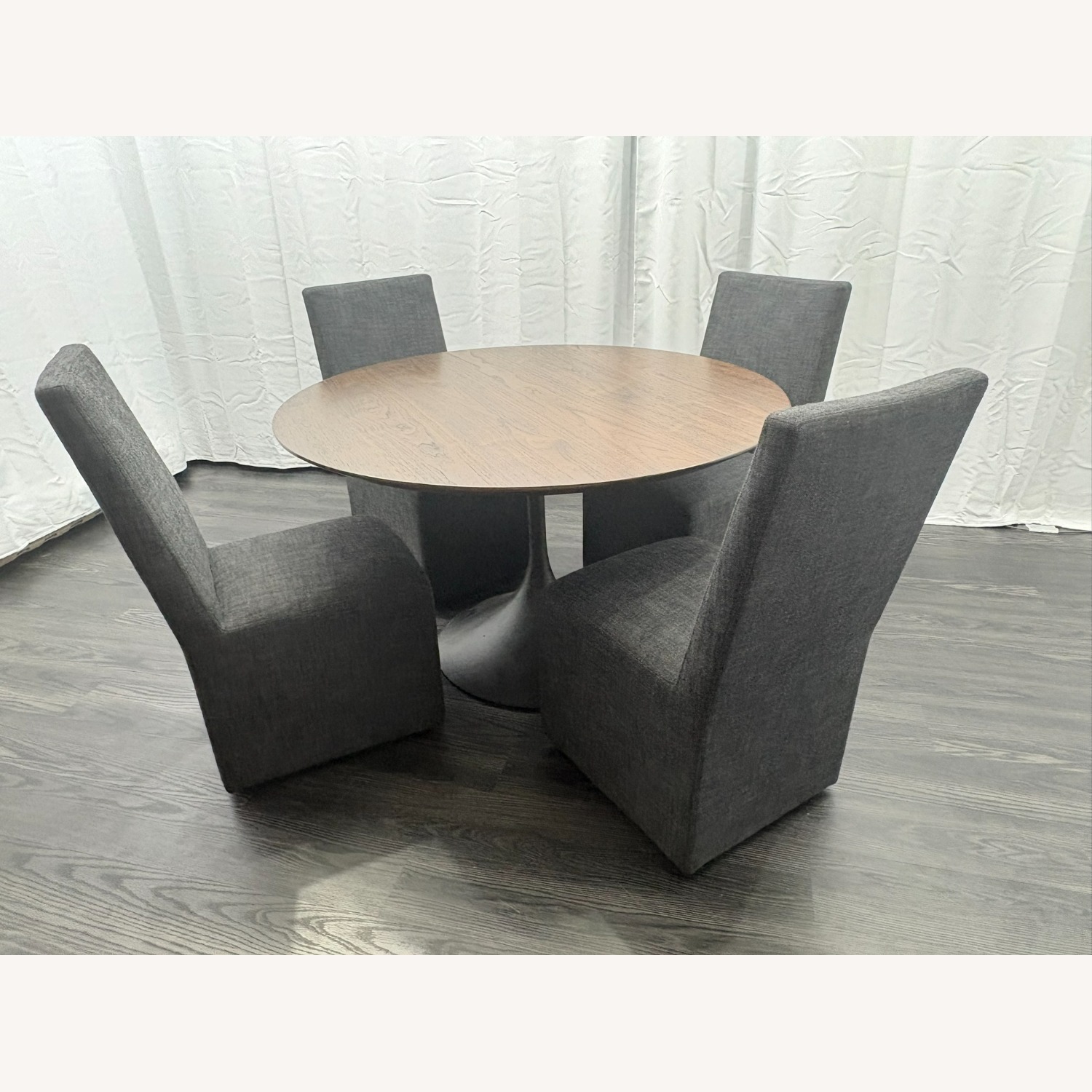 RH Aero Round Dining Table – 50" - image-2