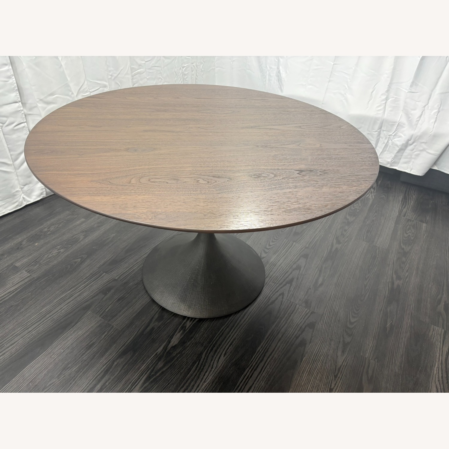 RH Aero Round Dining Table – 50" - image-18