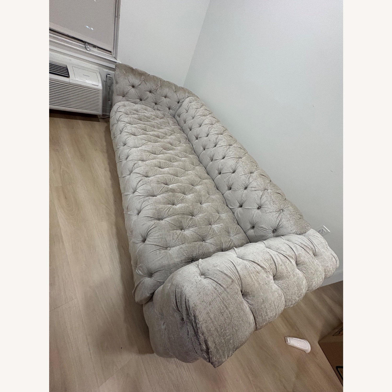 Vintage/Antique Natural Fabric 3+ Seater Sofa - image-3