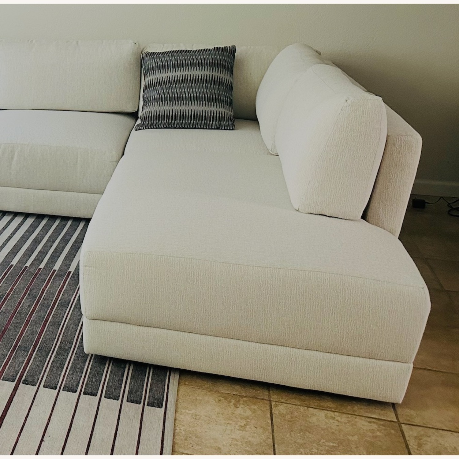 Retreat U-Shaped Modular Sectional Sofa (6 Pieces) - image-3