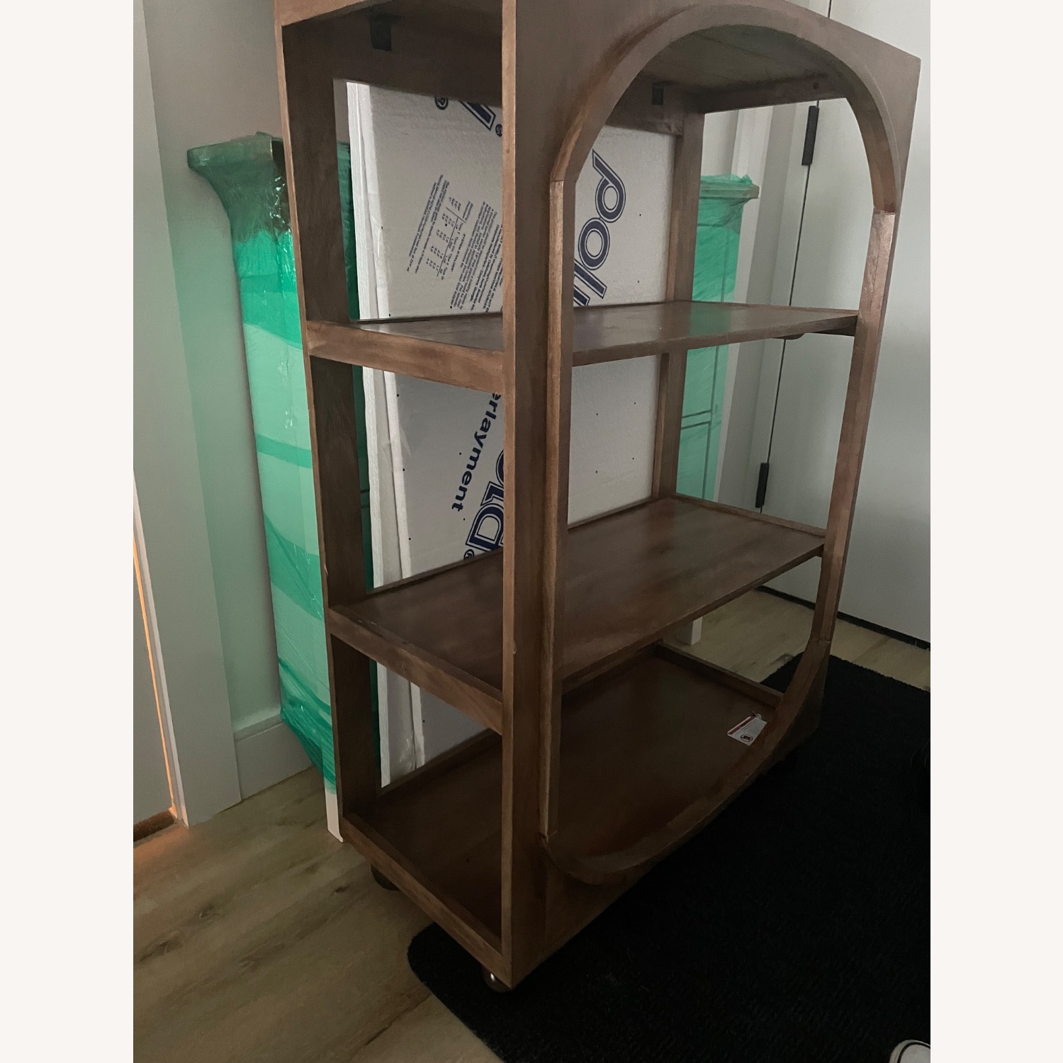 Vintage/Antique Finds Natural Wood Décor - image-2