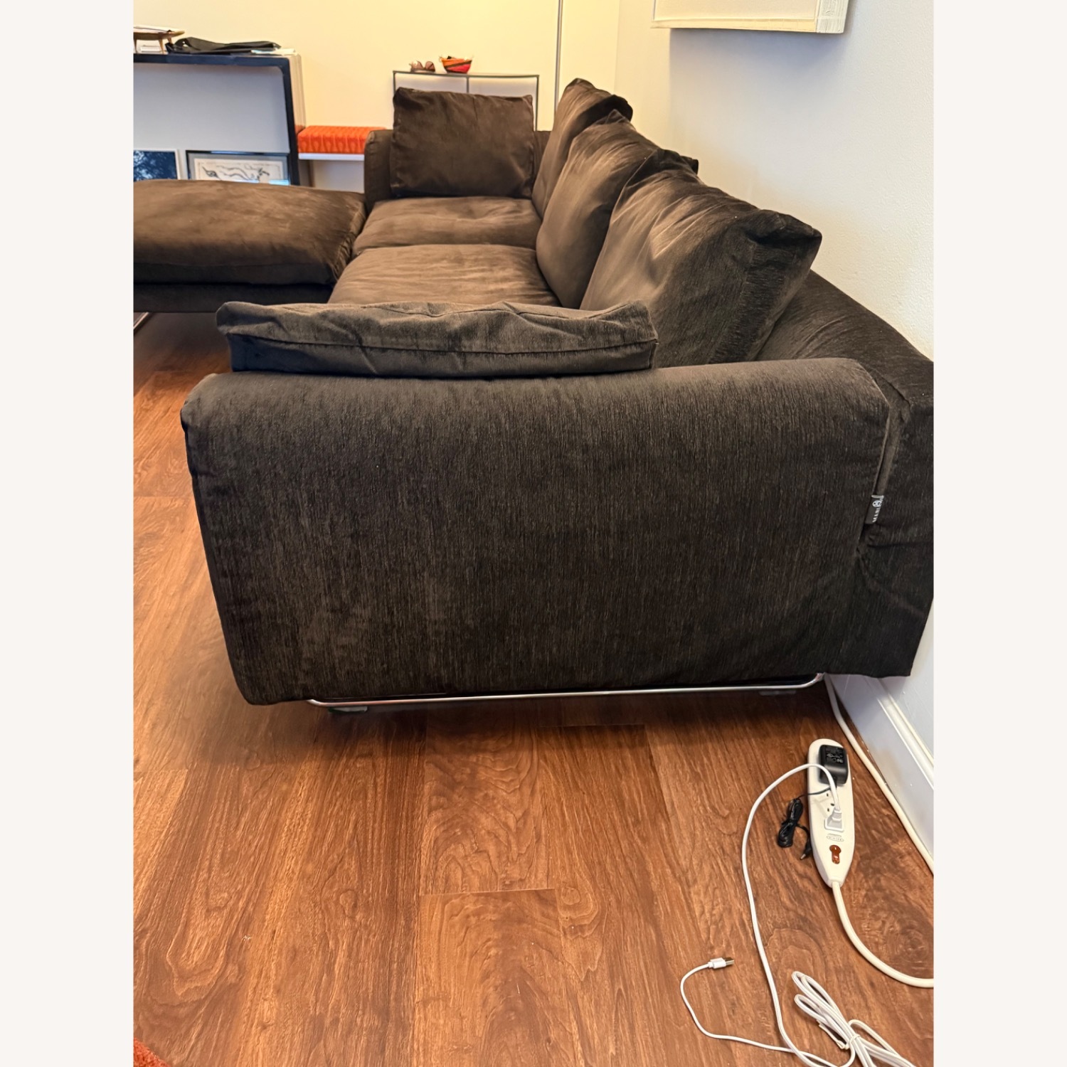 i 4 Mariani Add Look Black 2 Piece Sectional - image-3