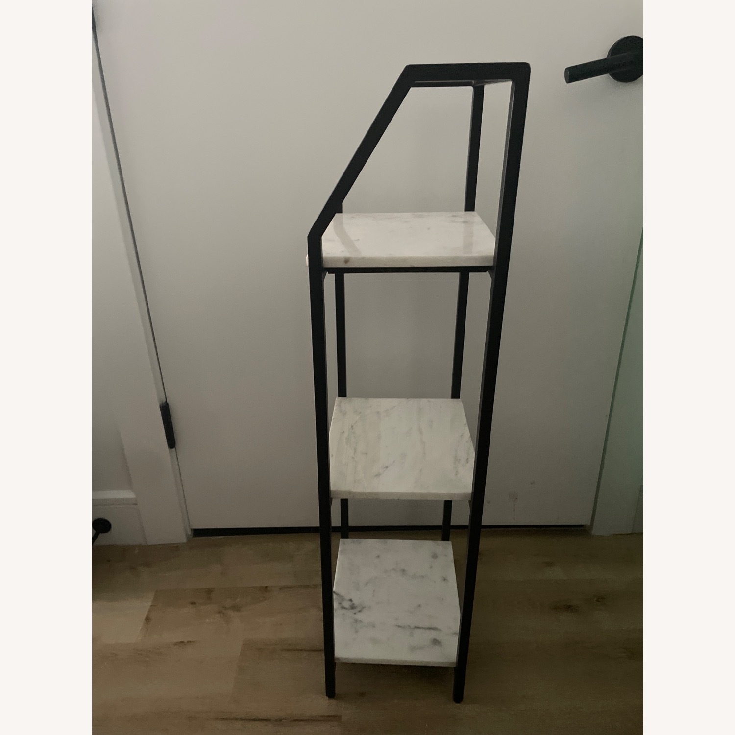 Vintage/Antique Finds White Marble Décor - image-3