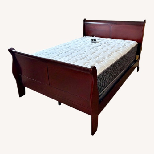 Used Bedroom Queen Bed for sale on AptDeco