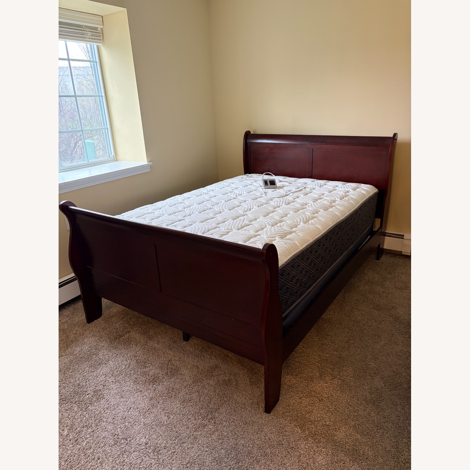 Bedroom Queen Bed - image-3