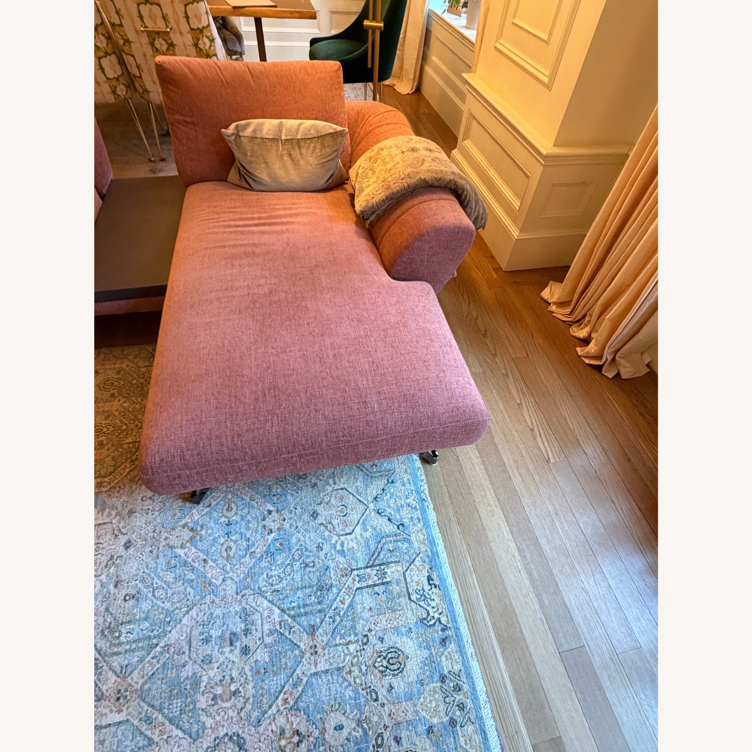 Roche Bobois Caractere Pink Boucle 2 Piece Sectional - image-2