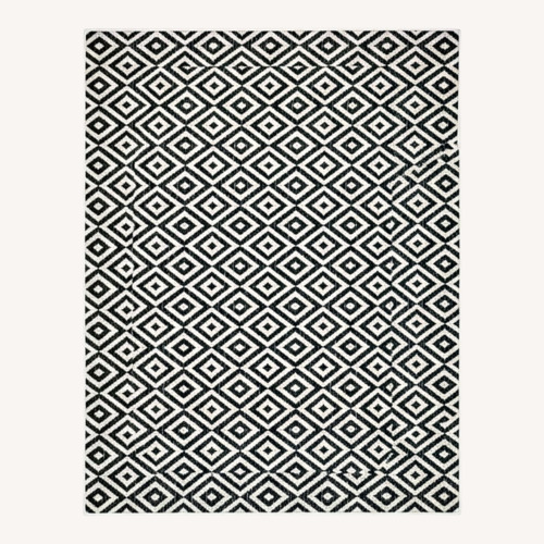 Used Wayfair Jill Zarin Costa Rica Indoor/Outdoor Rug for sale on AptDeco