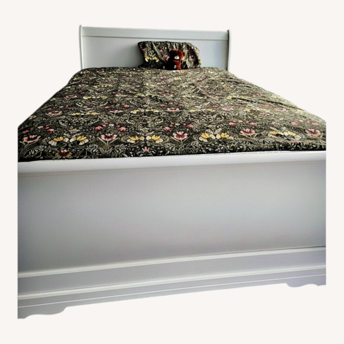 Used Ashley Queen Bed for sale on AptDeco