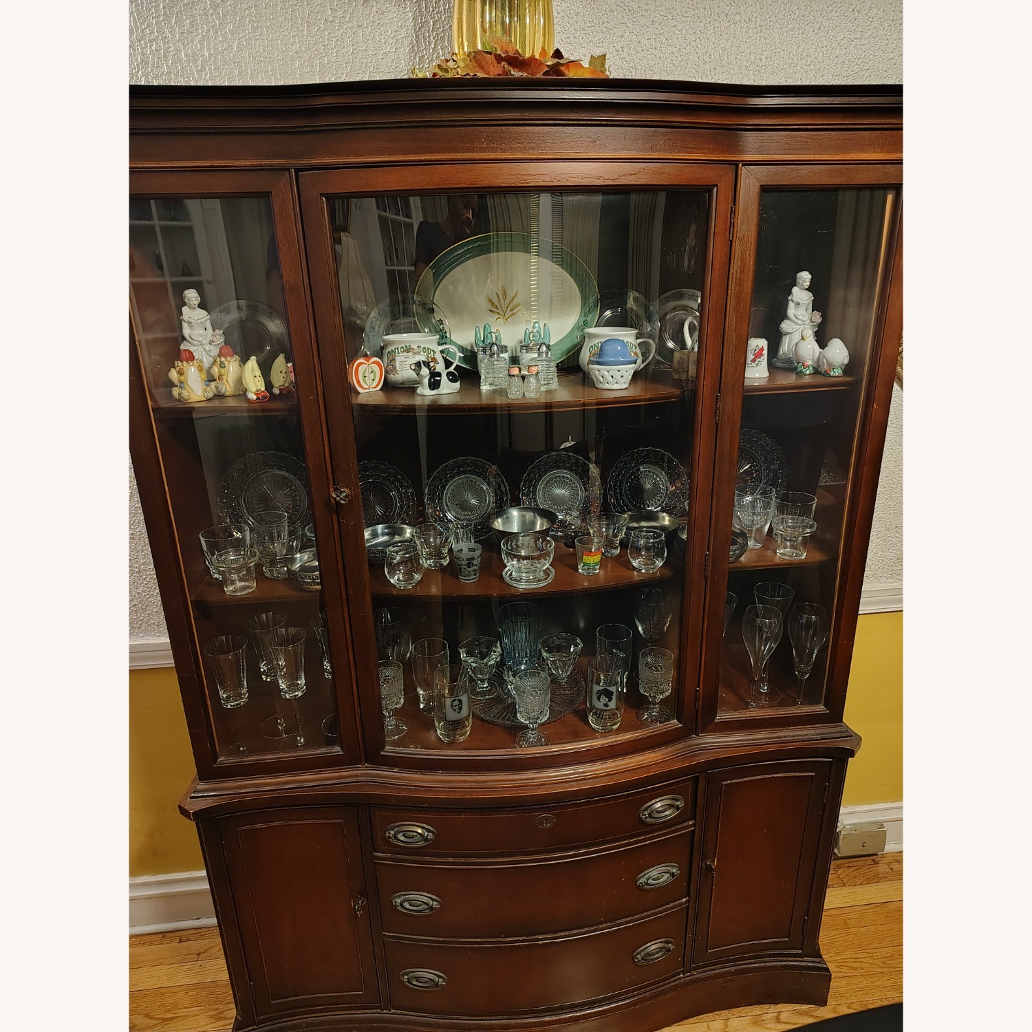 Dresser - image-5