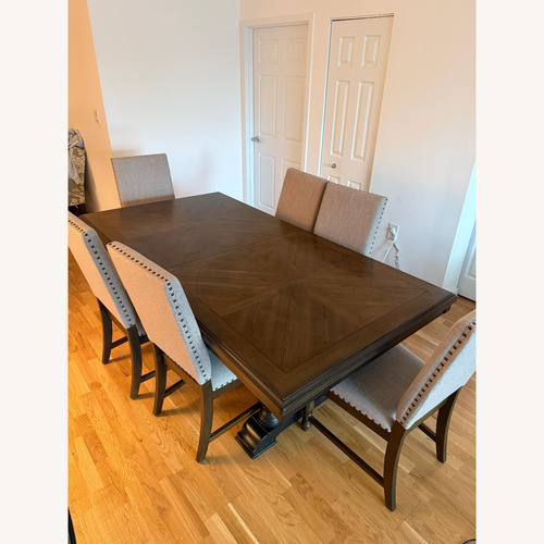 Used Raymour & Flanigan Montane Dining Set  for sale on AptDeco