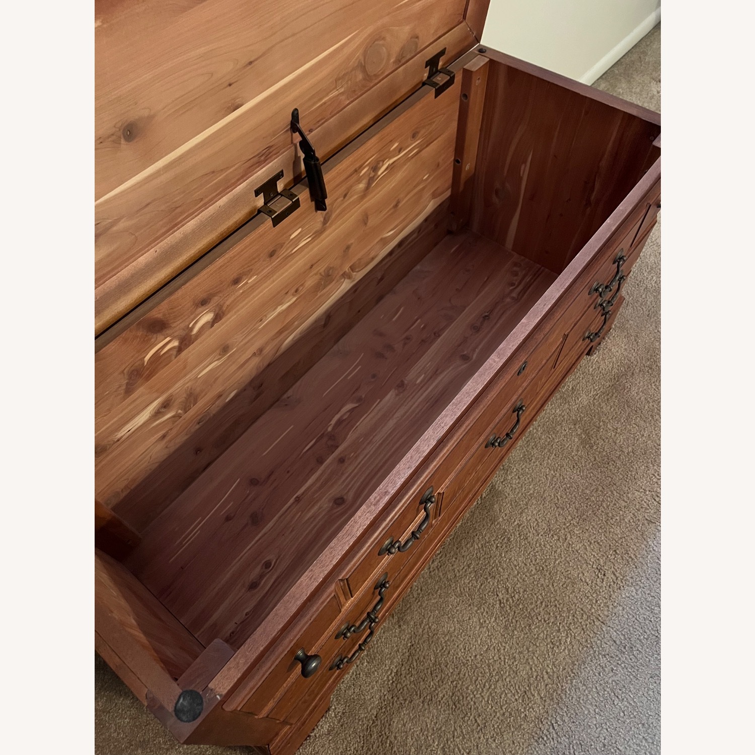 Cedar Wood Chest / Trunk - image-4