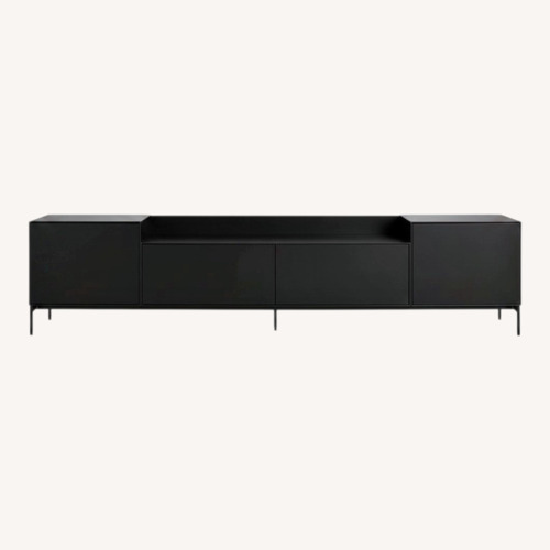 Used Lauki Media Unit for sale on AptDeco