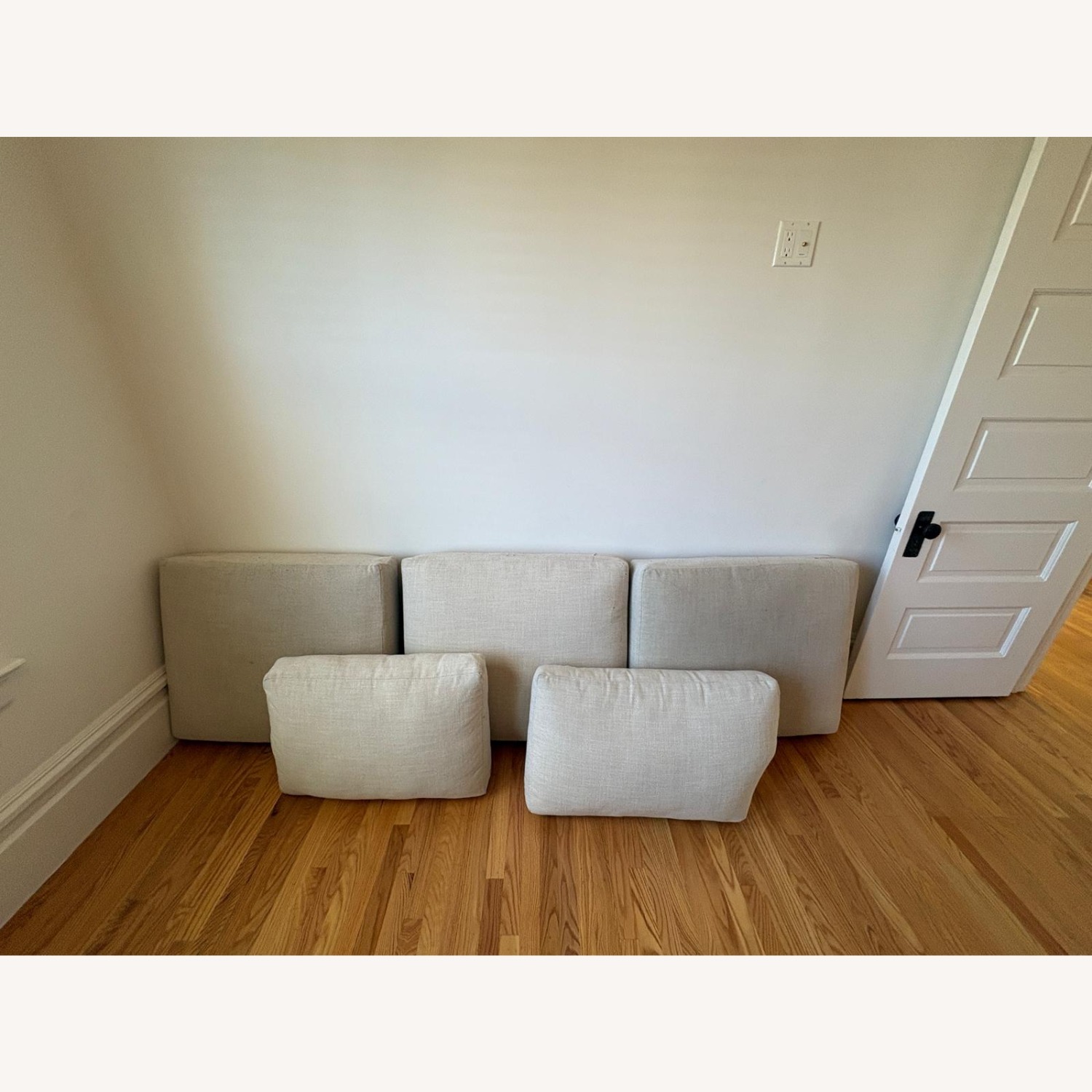 Living Spaces 3+ Seater Sofa - image-6