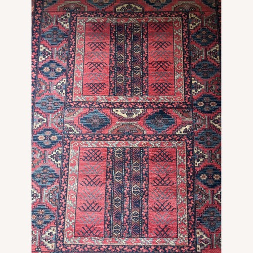 Used Vintage/Antique Finds Area Rug 4' x 6' for sale on AptDeco