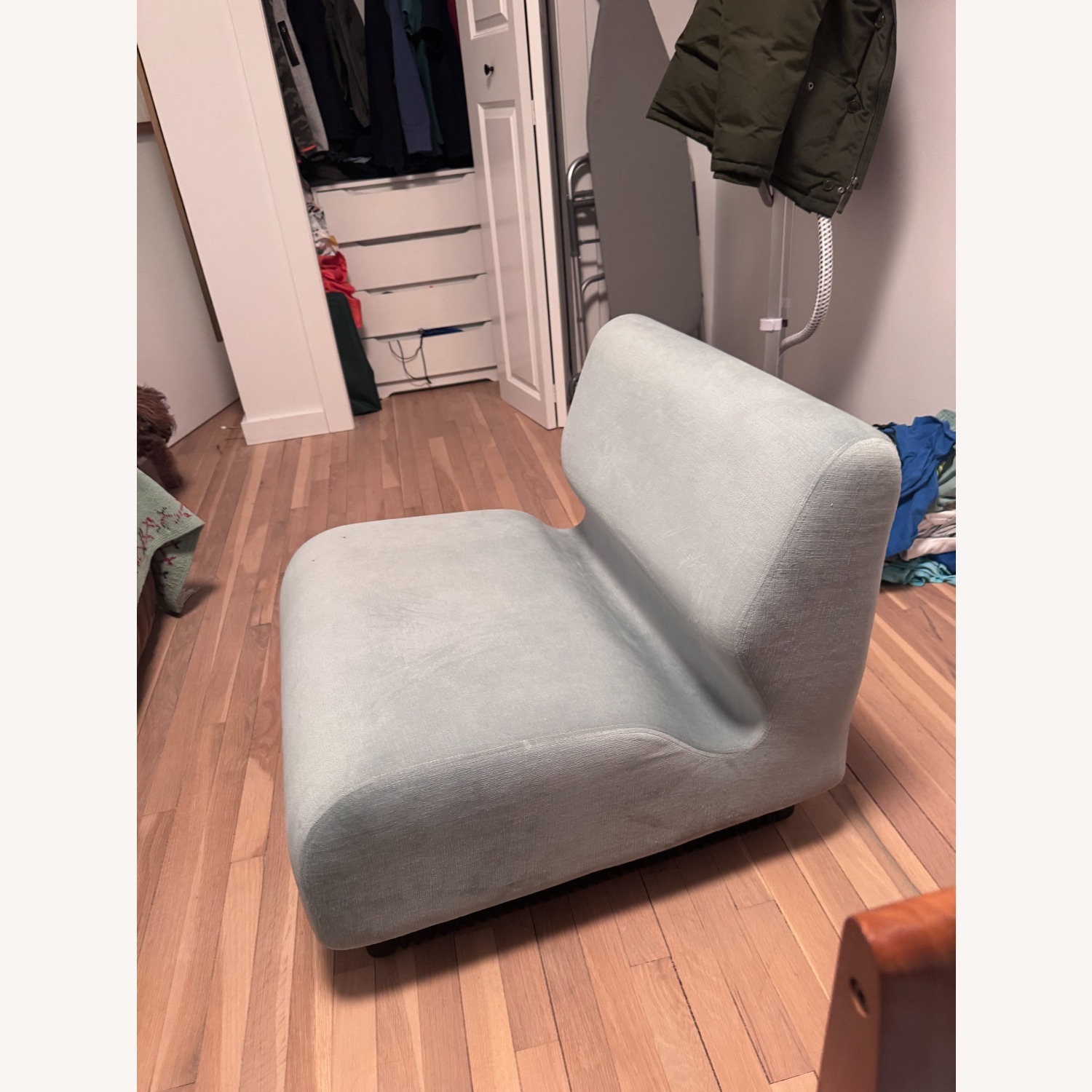 Herman Miller Modular Seat by Don Chadwick - image-1