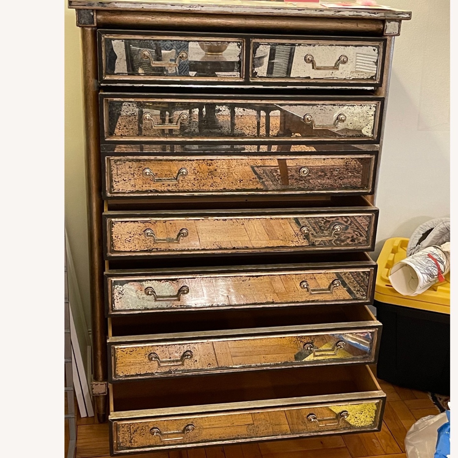 Vintage Mirrored Wooden 6 Drawer Dresser  - image-10