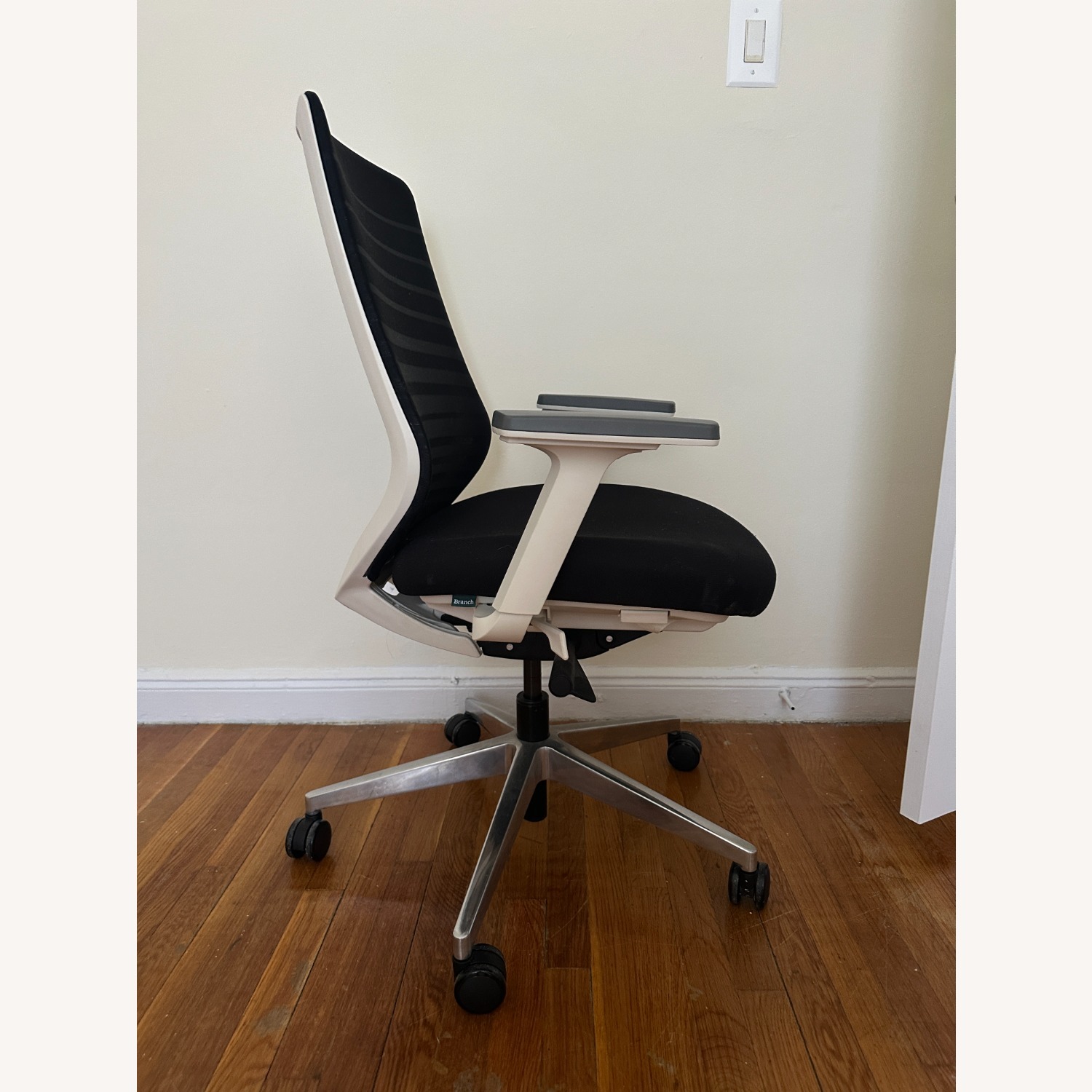 Branch Basics Ergonomic Chair - image-6