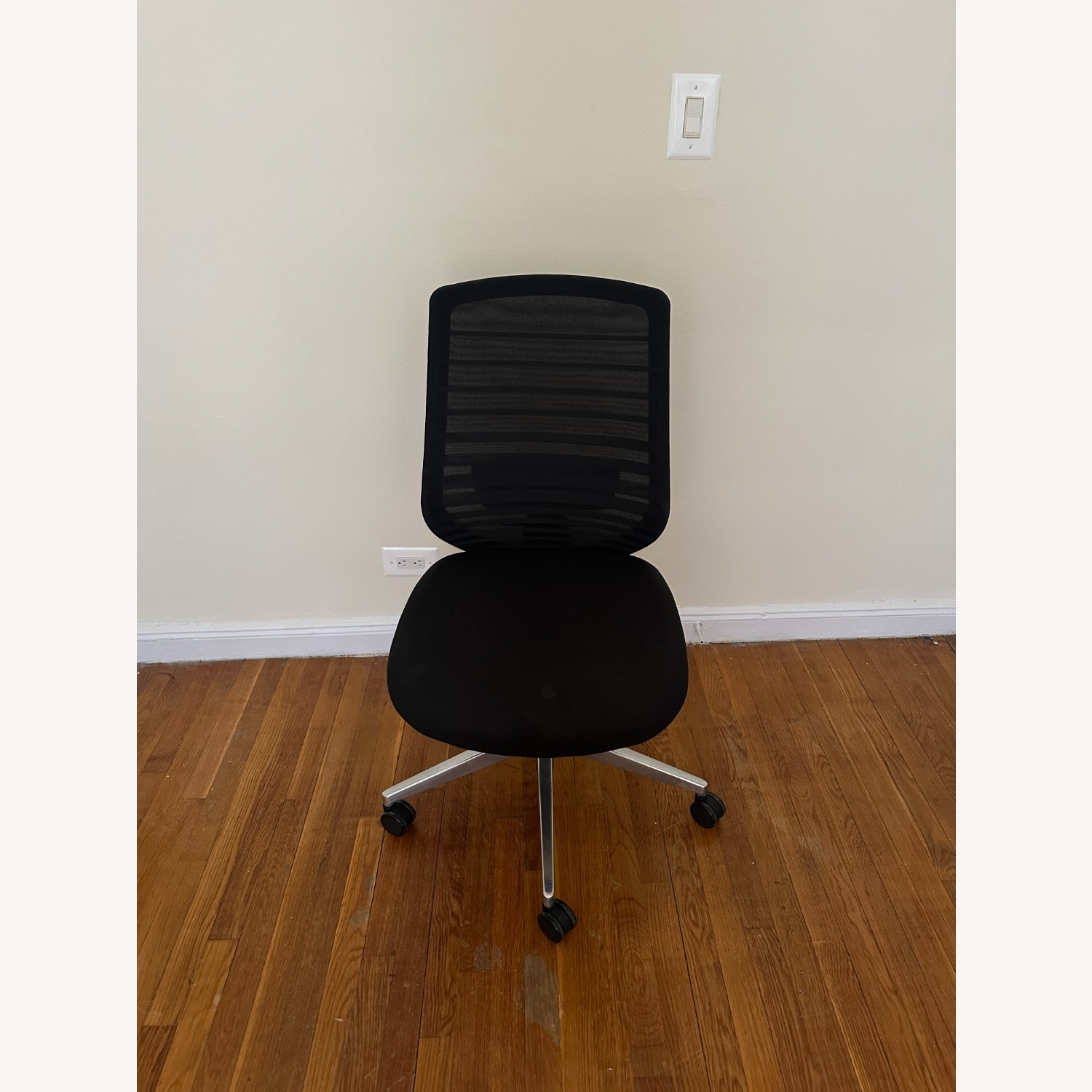 Branch Basics Ergonomic Chair - image-4