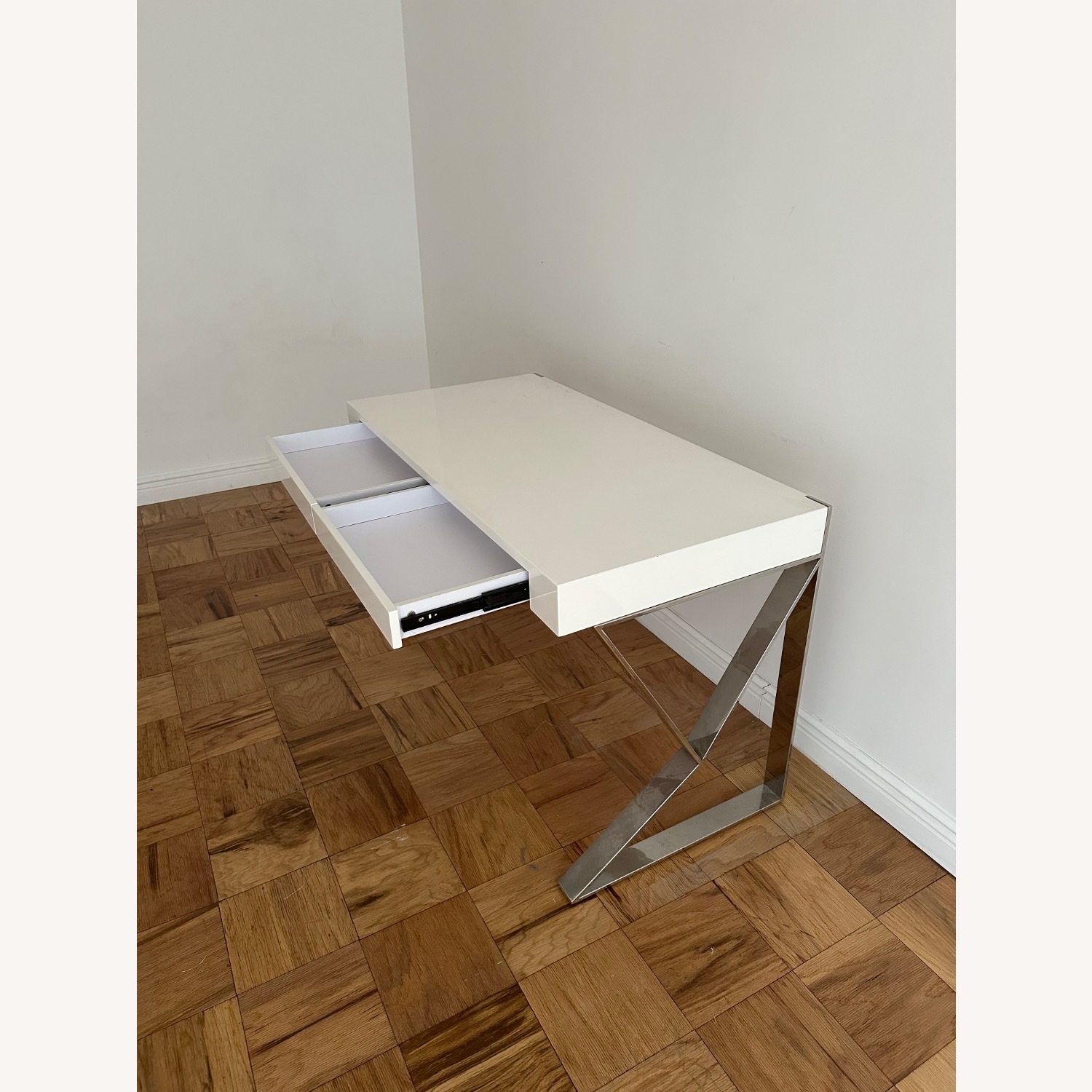 Modani Jonathan Desk White Wood Desk - image-2