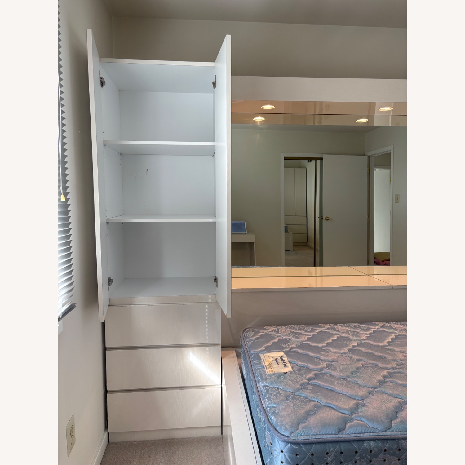 White Ashwood Gloss Twin Bed with Trundle - image-3