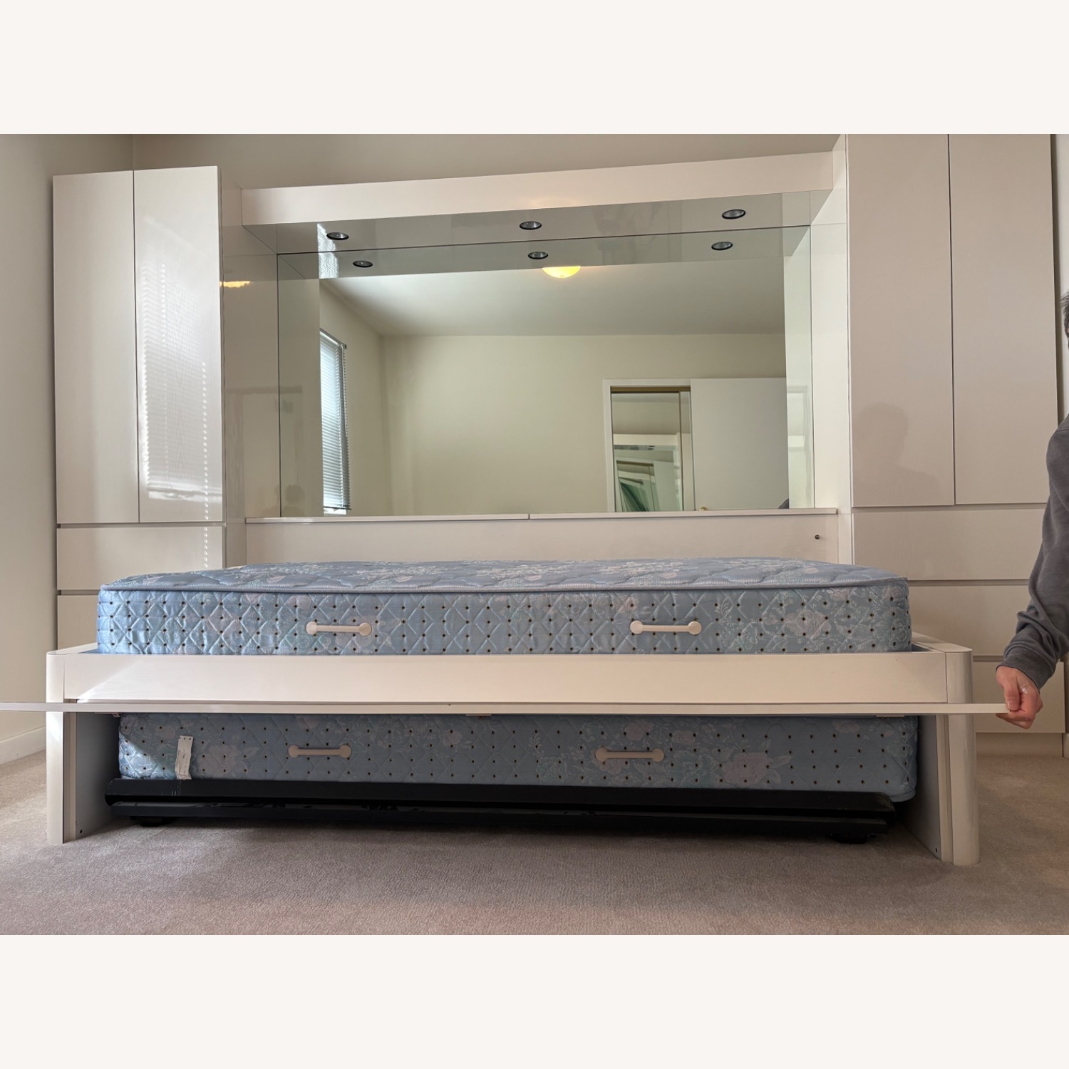 White Ashwood Gloss Twin Bed with Trundle - image-2